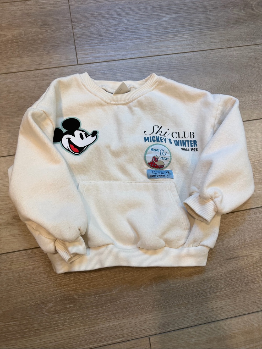 Zara Cream Disney Mickey Ski Club kids Crewneck Sweatshirt
